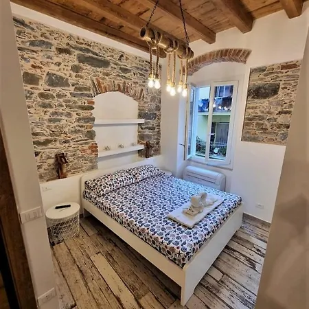 Pensión L' Onda Di Manarola